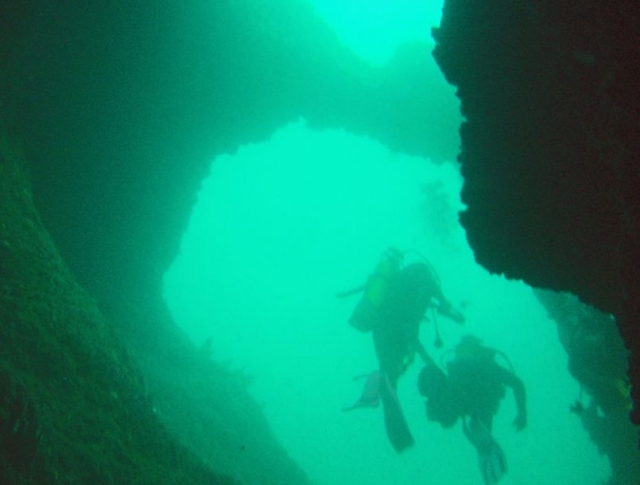 Grottes para explorar 